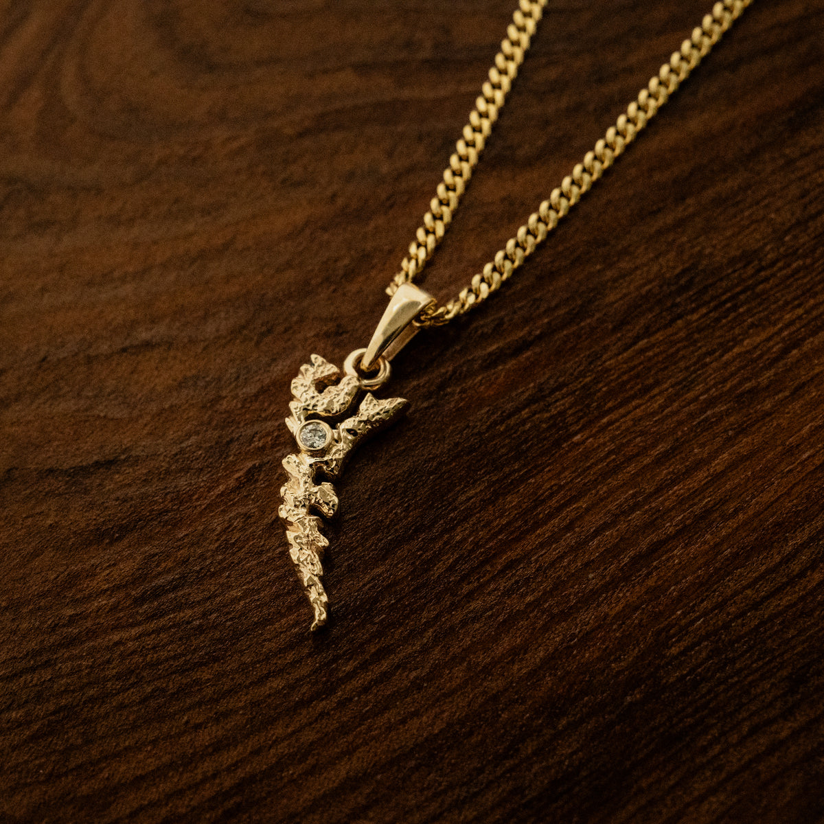 10K Gold Haida Gwaii Pendant with Canadian Diamond