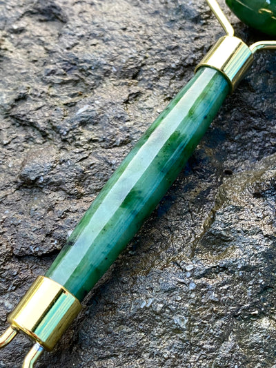 Canadian Jade Roller